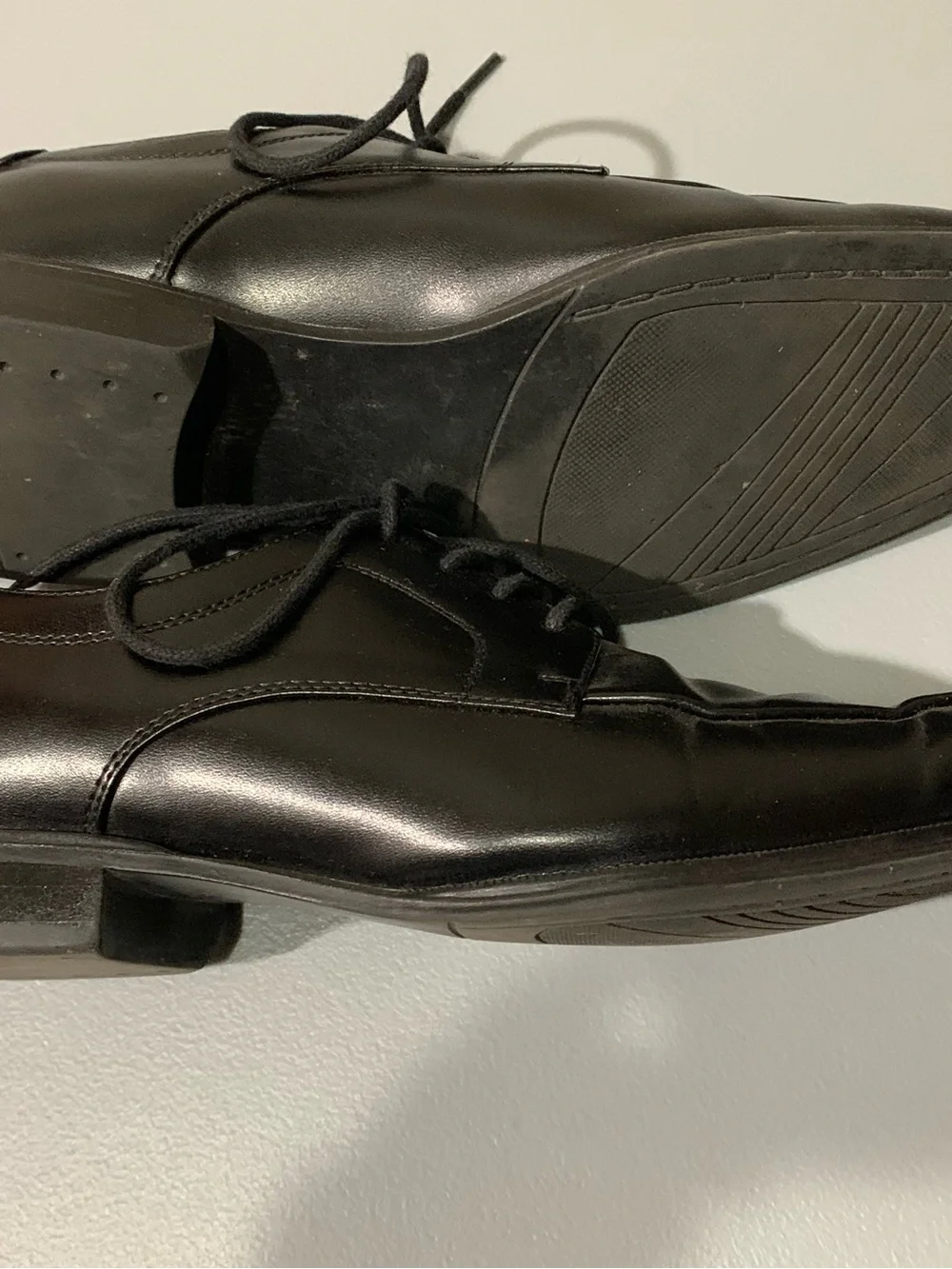 Men's Black Leather Derby Dress Shoes